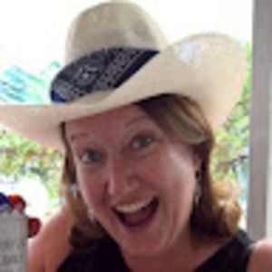 Meet your Posher, Janelle